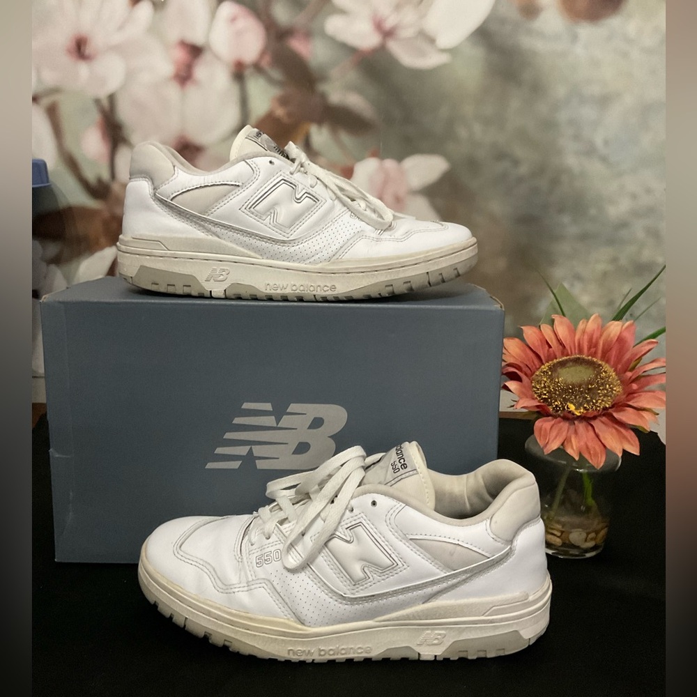 New Balance 550 shoes